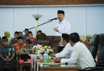 Gubernur Bengkulu Rohidin Mersyah saat memberikan sambutan dalam acara pengukuhan Panitia Besar PORWIL Sumatera X 