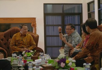 Pertemuan membahas Pembangunan Monumen Fatmawati