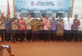 Wakil Wali Kota Bengkulu Dedy  Wahyudi Foto Bersama 