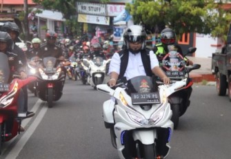 Walikota Bengkulu Helmi Hasan membuka acara Anniversary Honda PCX Club Indonesia (HPCI) Bengkulu ke- 2