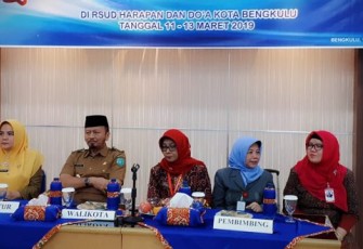 Sekretaris Daerah Kota Bengkulu Marjon Tampak Hadir Dalam Bimbingan Standar Nasional Akreditasi Rumah Sakit 