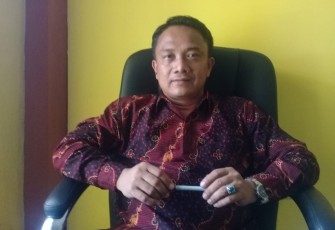  Kepala Bidang Jasa Konstrusi Dinas Pekerjaan Umum Perumahan Rakyat Kabupaten Kaur Suryanto
