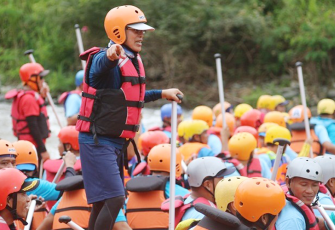 Arung Jeram Ayik Manna