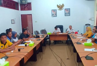 Perwakilan media online di Kaur saat mendatangi Sekretariat DPRD Kaur
