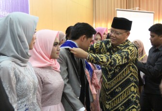 Gubernur Bengkulu Hadir Dalam Pelepasan Siswa SMAN 2 Kota Bengkulu  
