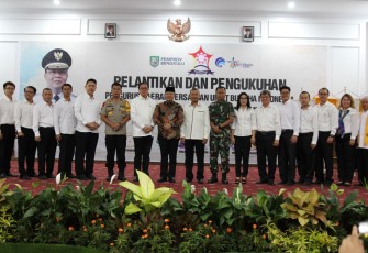 Gubernur Bengkulu Rohidin Mersyah Hadir pada Pelantikan dan Pengukuhan Pengurus Daerah Persatuan Umat Buddha Indonesia Provinsi Bengkulu