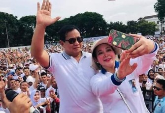 Capres Prabowo Subianto dan Titiek Soeharto