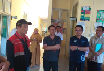 Kepala Dinas Kesehatan Provinsi Bengkulu Herwan Antoni dan Tim Fasyankes Kementerian Kesehatan Republik Indonesia Tinjau Fasilitas Pelayanan Kesehatan  