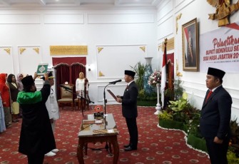 Sah, Gusnan Mulyadi Resmi Jabat Bupati Bengkulu Selatan