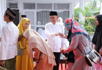 Idul Fitri, Pemkab Asahan Perkuat Silaturahmi Dengan Masyarakat