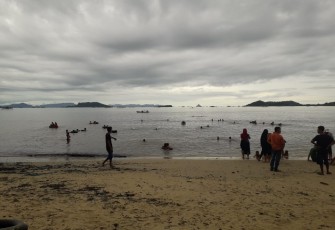 Daya Tarik Wisata Pantai Kuta Pasir Putih Tapanuli Tengah