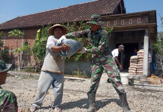 Bangkitkan semangat gotong royong melalui TMMD ke 105