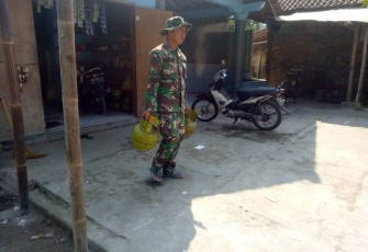 Keterlibatan Satgas TMMD Reg 105 Dengan Warga Jimbung