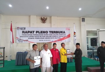 Rapat Pleno Terbuka Penetapan Perolehan Kursi dan Calon Terpilih DPRD Kota Blitar dalam Pemilu 2019 KPU Kota Blitar.