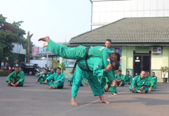Anggota personil Kodim 0507/Bekasi latih Beladiri Yong Moodo