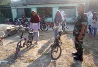 Tentara Gelar Lomba Bersepeda Lambat