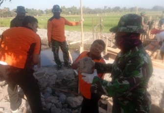 Personil TNI Dan Polri Tampak Kompak 