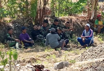 Satgas TMMD Demak Jalin Keakraban Dengan Warga
