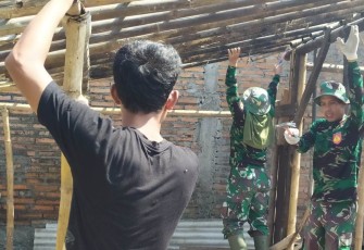Ungkapan Warga Saat Rumahnya Dibangun TNI