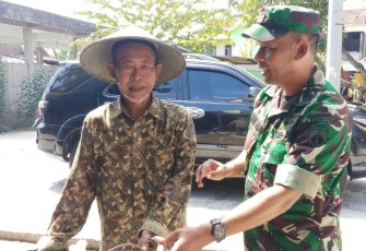 Danramil Getol Cek Pekerjaan TMMD