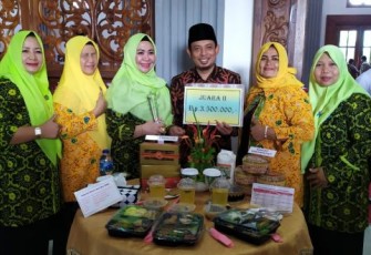 TP PKK Kota Bengkulu Juara II Pada Lomba Cipta Menu Bergizi Seimbang Dan Aman 