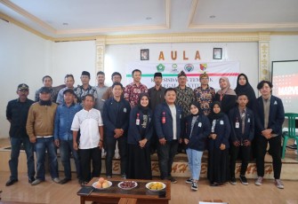 Kelompok 368 KKN Sisdamas Tematik UIN SGD Foto Bersama 