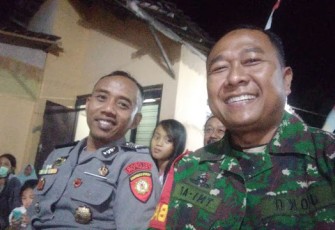 Senyum TNI Polri di Wonosari Bikin Warga Gembira
