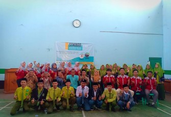 KKN Sisdamas UIN SGD 196 Gelar Seminar Lingkungan Hidup