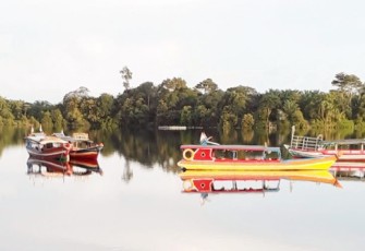 Pelaksanaan Pesta Danau 