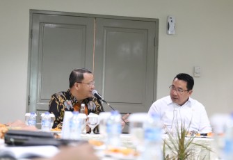 Gubernur Bengkulu Rohidin Mersyah Sambangi Menteri Desa