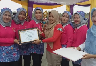 Juara I Lomba Senam Germas 
