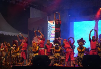 Penabuhan dhol tandai pembukaan festival Tabut