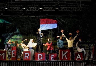 Malam Gebyar HUT Ke 74 RI di Slawi. (foto Dok Hms)