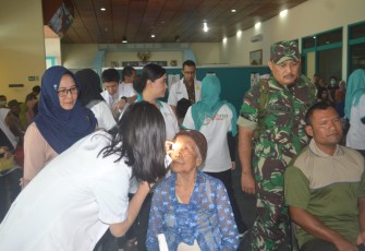 Screening operasi katarak di KSH Pati