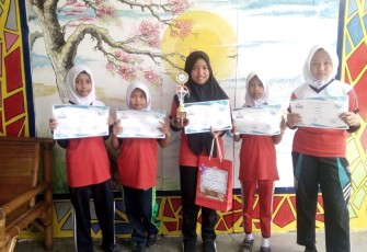Puja Hariski Siswi SDN 02 Rantau Utara Berhasil Meraih Juara 3 Lomba Lukis Siluet