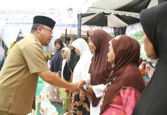 Pengajian Akbar di Desa Aek Ledong