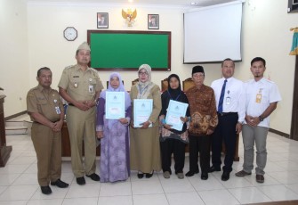 Para Pensiunan ASN di Kabupaten Brebes Terima Parimarma