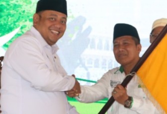 Wali Kota Tegal Dedy Yon Supriyono Saat Tasyakuran Jamaah Haji Kota Tegal Tahun 2019 di Pendopo Ki Gede Sebayu Balai Kota Tegal