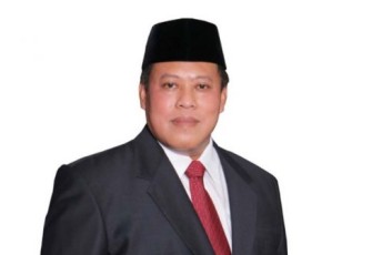 Bupati Mukomuko Choirul Huda 