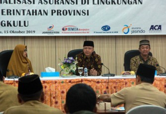 Gubernur Bengkulu Rohidin Mersyah Membuka Sosialisasi Asuransi Kepada Kepala OPD