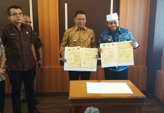 Wali Kota Bengkulu Helmi Hasan Dan Wali Kota Bukittinggi Ramlan Nurmatias Teken MoU 