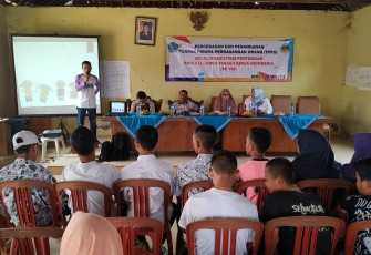Forum Anak Desa Wlahar Terima SK Kepengurusan Baru Periode 2019-2021.
