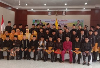 Dato' Seri H. Syamsul Arifin SE Lantik MABMI Kabupaten Asahan Priode 2019-2023