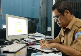 Plt Kadisduk Capil Labuhanbatu Maznil Khairil