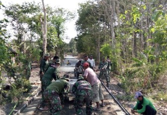 Betonisasi Jalan Salah Satu Sasaran TMMD Sengkuyung di Pedan