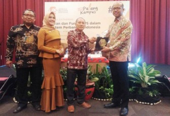 Gathering Lembaga Penjamin Simpanan Dengan Awak Media 