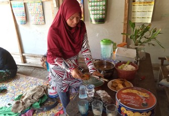 Dapur Umum Bentuk Partisipasi Warga Dukung TMMD