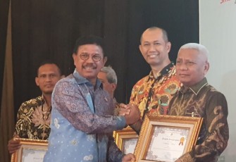 Kabupaten Asahan Raih Penghargaan Terbaik Ke 11 Aplikasi Cerdas Layanan Perizinan Terpadu Untuk Publik