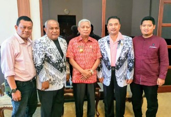 Pengurus PGRI asahan audensi Ke Bupati Asahan