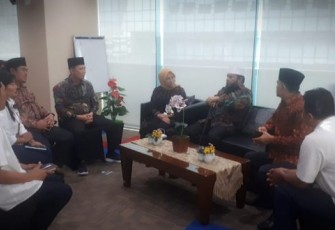  Wali Kota Bengkulu Helmi Hasan Bertemu Direktur Utama PT Pertamina Patra Niaga Nina Sulistiowati 